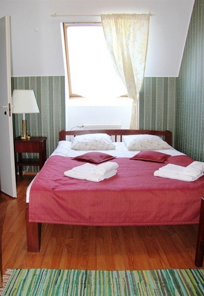 Humala Guest House Талин Екстериор снимка