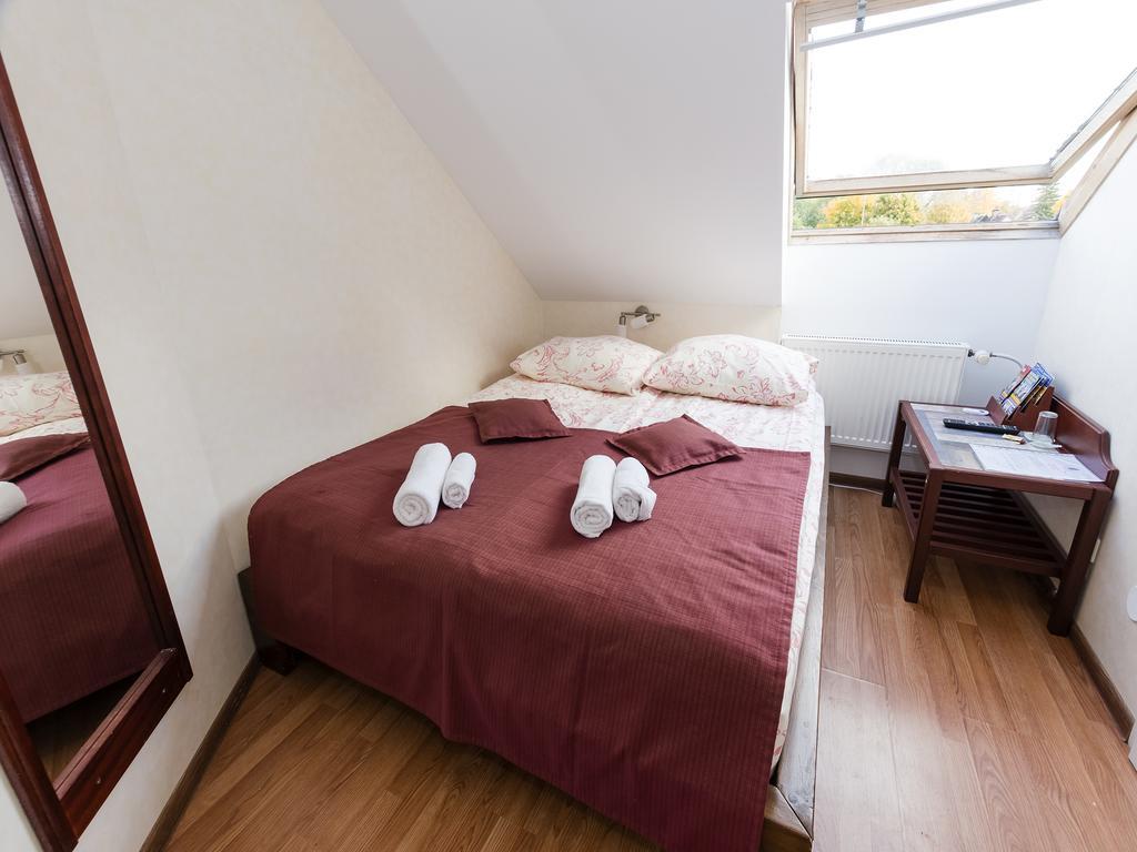 Humala Guest House Талин Екстериор снимка